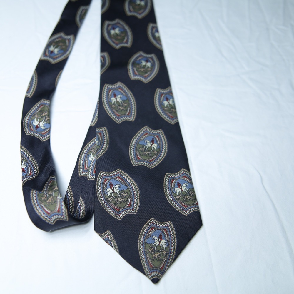 Resilio Mens Silk Tie Navy Blue Equestrian Fox Hunt Crest Horseback Rider Hounds